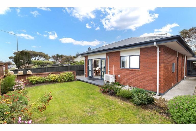 Photo of property in 62a Bridge Street, New Brighton, Christchurch, 8061