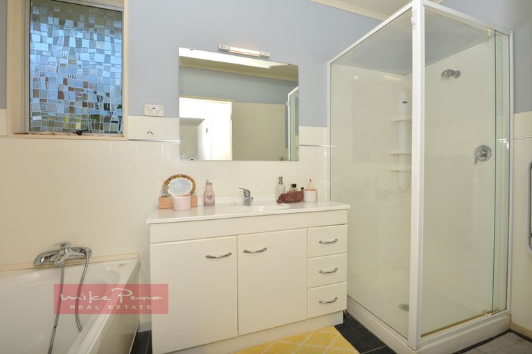 Photo of property in 9 Moana View, Raumanga, Whangarei, 0110