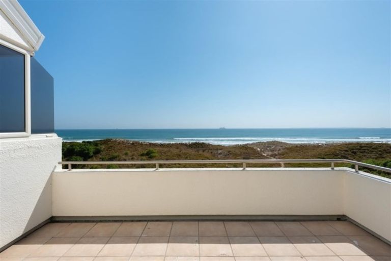 Photo of property in 437a Oceanbeach Road, Mount Maunganui, 3116