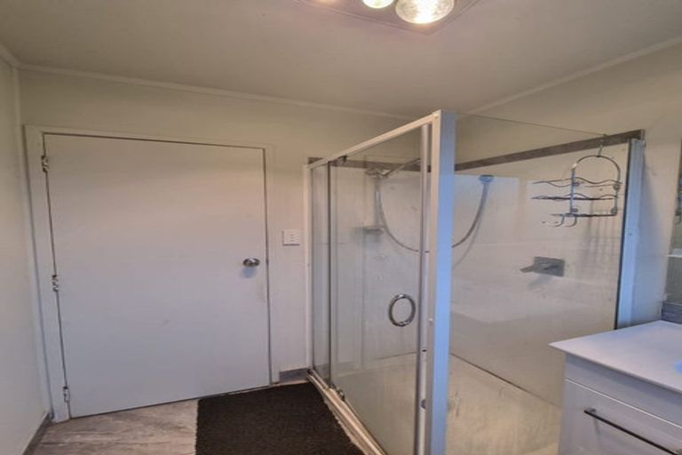 Photo of property in 269 Mahia Road, Weymouth, Auckland, 2103