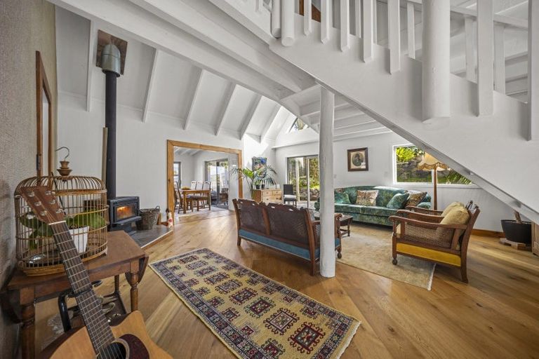 Photo of property in 37 Main Road, Raglan, 3225