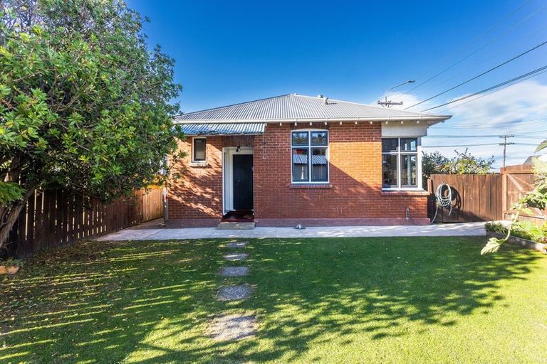 Photo of property in 262 Macandrew Road, Forbury, Dunedin, 9012