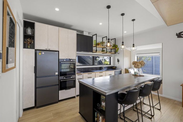 Photo of property in 15 Maataitai Road, Raglan, 3225