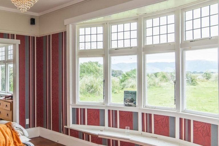 Photo of property in 55 Kapiti Lane, Otaki Beach, Otaki, 5512