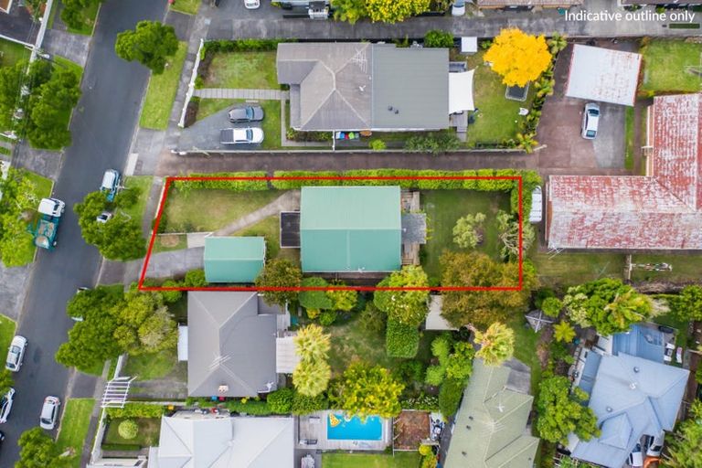 Photo of property in 17 Kitchener Road, Sandringham, Auckland, 1025
