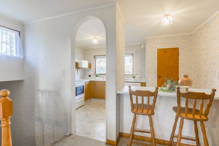 Photo of property in 10 Campion Road, Waikanae Beach, Waikanae, 5036