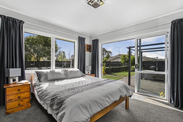 Photo of property in 17 Joyce Street, Pahurehure, Papakura, 2113