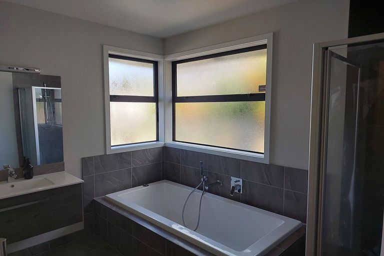 Photo of property in 17 Santiago Place, Flagstaff, Hamilton, 3210