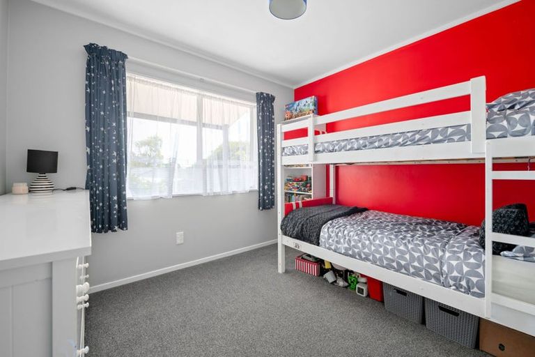 Photo of property in 8c Huia Avenue, Forest Lake, Hamilton, 3200