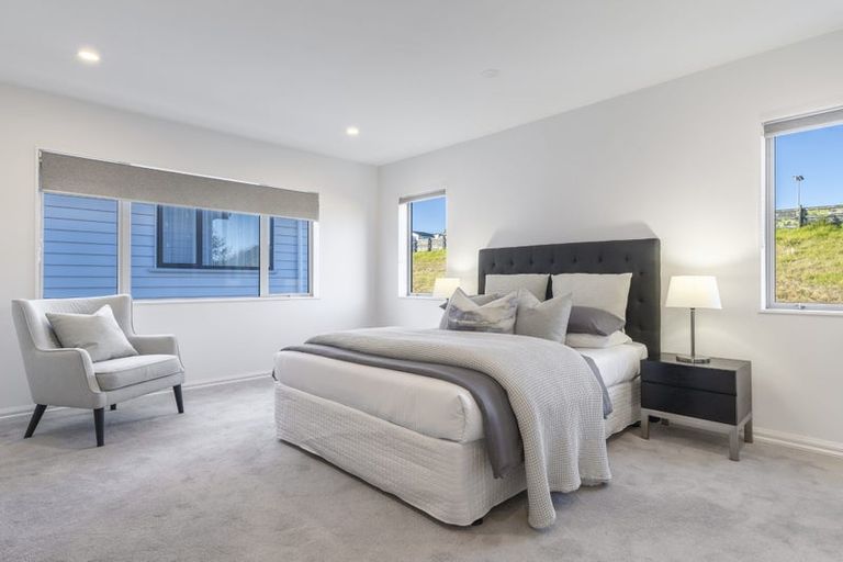Photo of property in 15 Bight Road, Long Bay, Auckland, 0630