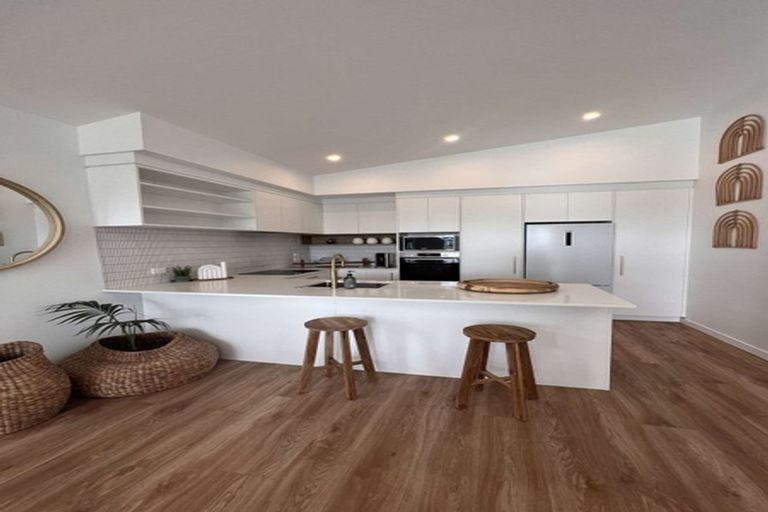 Photo of property in 49 Harakeke Drive, Wharewaka, Taupo, 3330