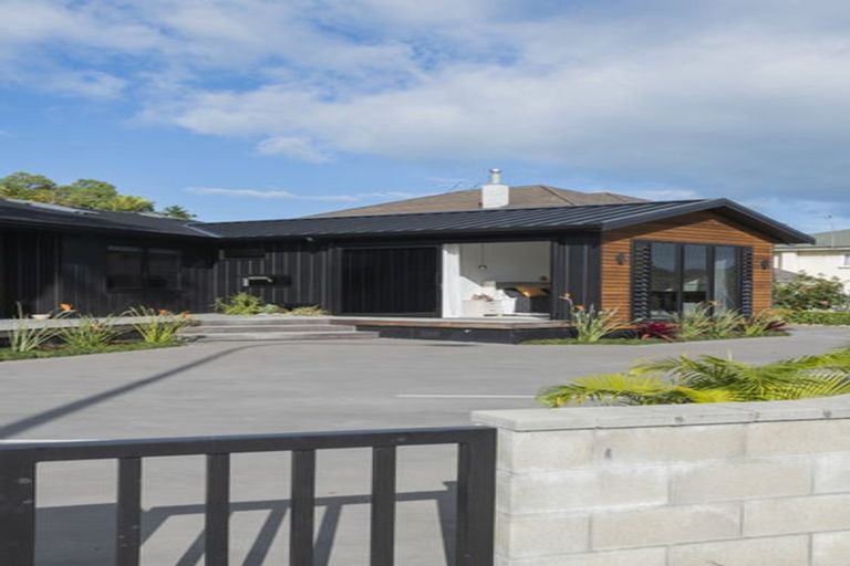 Photo of property in 1 Rutene Road, Kaiti, Gisborne, 4010