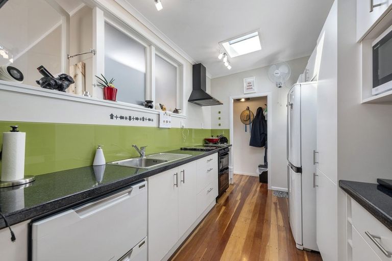 Photo of property in 34 Cleary Street, Waterloo, Lower Hutt, 5011