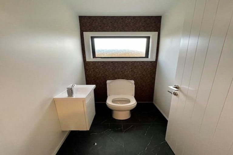 Photo of property in 99b Linton Street, West End, Palmerston North, 4410