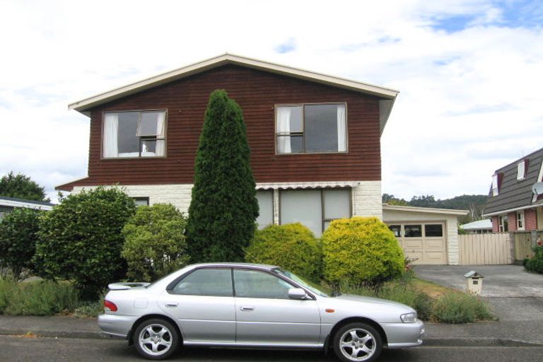 Photo of property in 28 Perry Street, Heretaunga, Upper Hutt, 5018