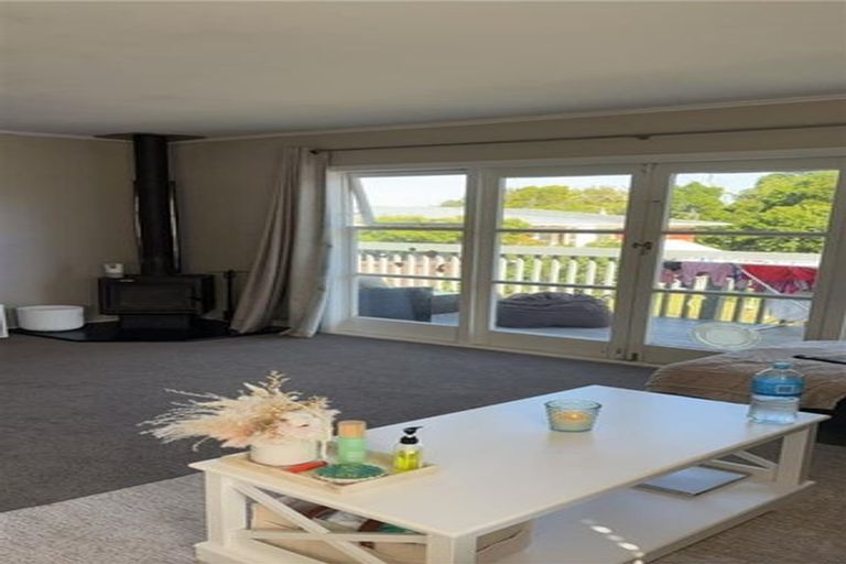 Photo of property in 117 Manuka Road, Bayview, Auckland, 0629