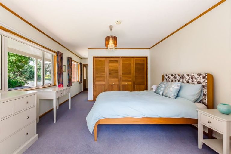 Photo of property in 9 Compass Court, Paraparaumu, 5032