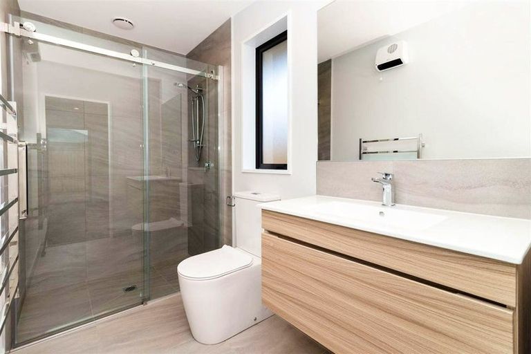 Photo of property in 17 Allied Road, Halswell, Christchurch, 8025