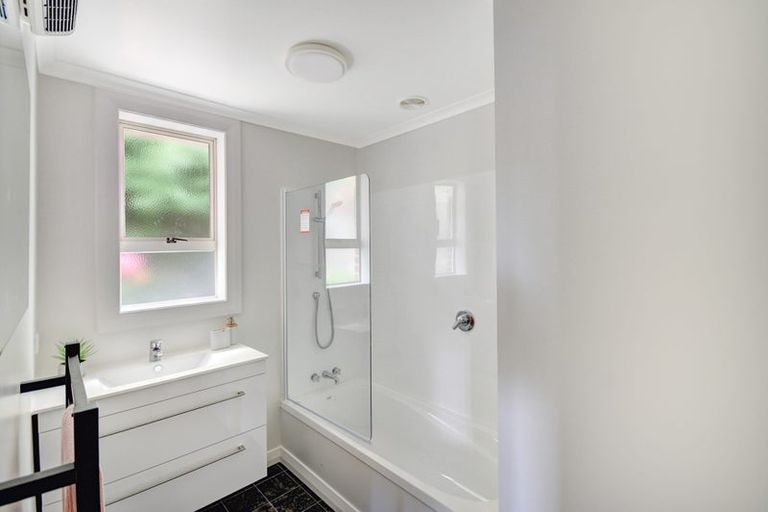 Photo of property in 7 Marewa Street, Kew, Dunedin, 9012