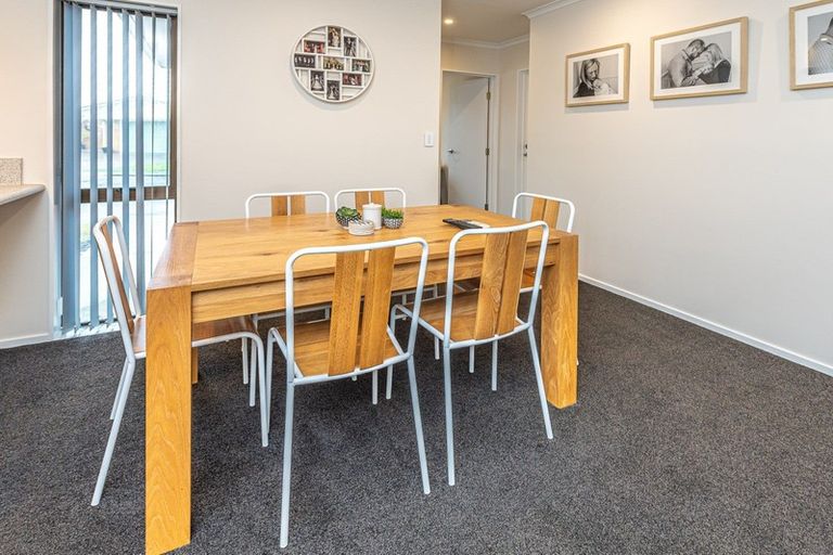 Photo of property in 1 Loader Place, Tawhero, Whanganui, 4501