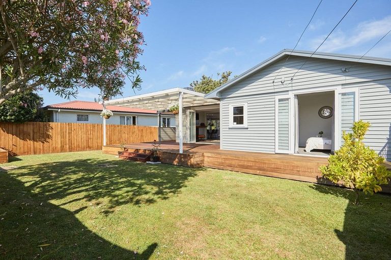 Photo of property in 1/22 Greerton Road, Gate Pa, Tauranga, 3112