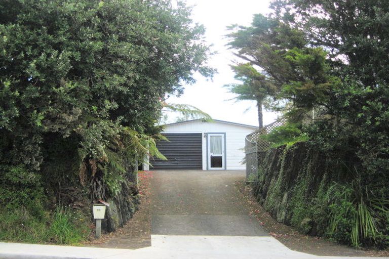 Photo of property in 52 Govett Avenue, Frankleigh Park, New Plymouth, 4310