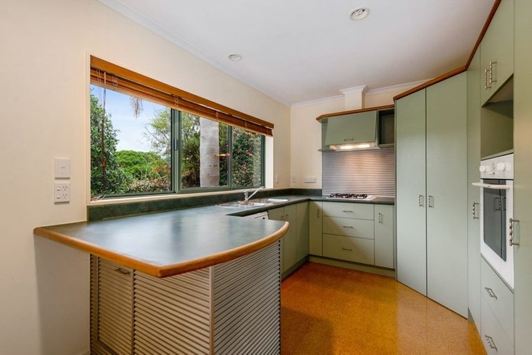 Photo of property in 24 Caulfield Place, Pukehangi, Rotorua, 3015