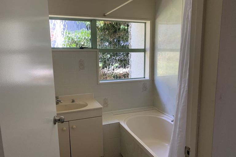 Photo of property in 454 River Road, Fairfield, Hamilton, 3214