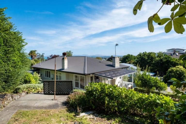 Photo of property in 24 France Road, Bluff Hill, Napier, 4110