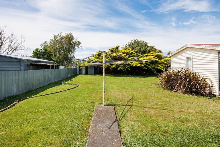 Photo of property in 39 Alexandra Street, Marton, 4710