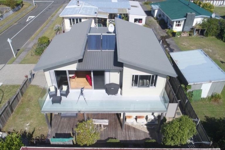 Photo of property in 4 Kupe Street, Carters Beach, Westport, 7825