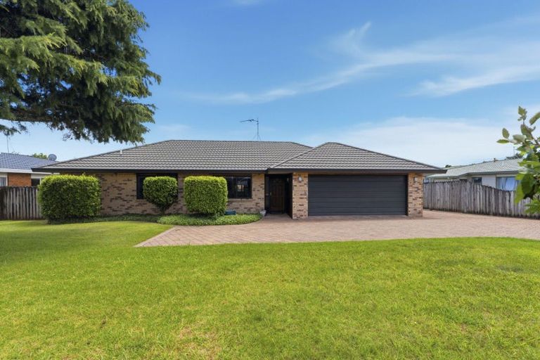 Photo of property in 7 Burnt Oak Drive, Pyes Pa, Tauranga, 3112