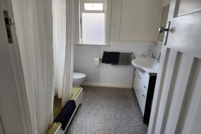 Photo of property in 1 Edwin Street, Belmont, Lower Hutt, 5010