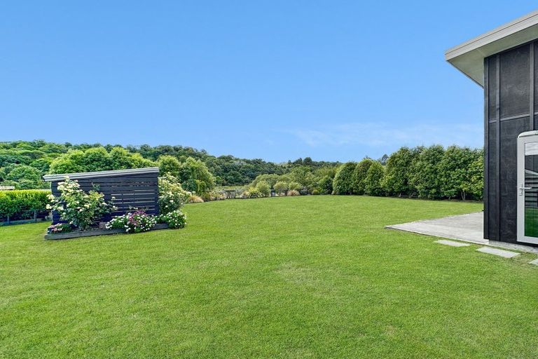 Photo of property in 50 Montgomery Crescent, Kinloch, Taupo, 3377