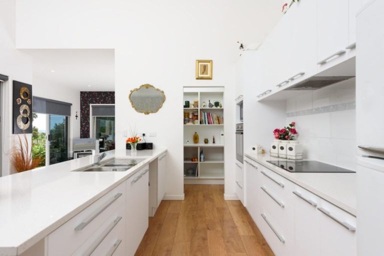 Photo of property in 20 Waiorakei Way, Welcome Bay, Tauranga, 3175