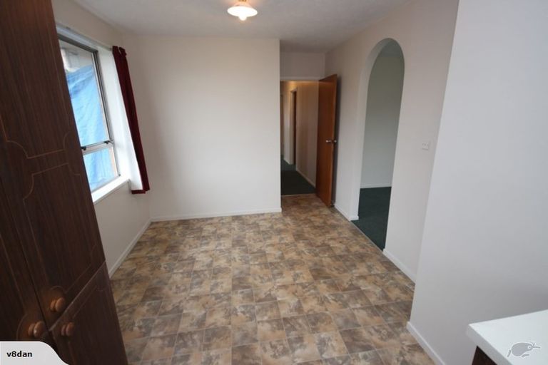 Photo of property in 8a Bromley Road, Bromley, Christchurch, 8062