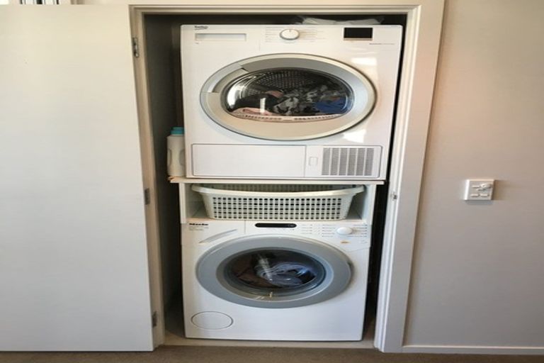 Photo of property in Trinity Apartments, 19 College Street, Te Aro, Wellington, 6011