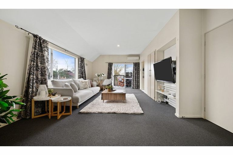 Photo of property in 2/132 Huxley Street, Sydenham, Christchurch, 8023