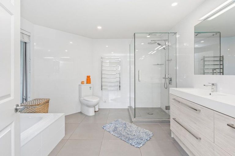 Photo of property in 59 Ngahere Drive, Horahora, Whangarei, 0110