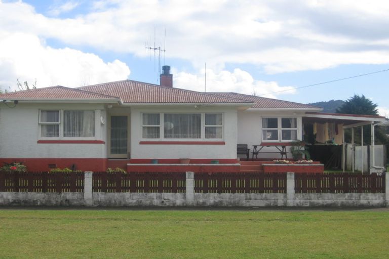 Photo of property in 10 Taraire Crescent, Otangarei, Whangarei, 0112