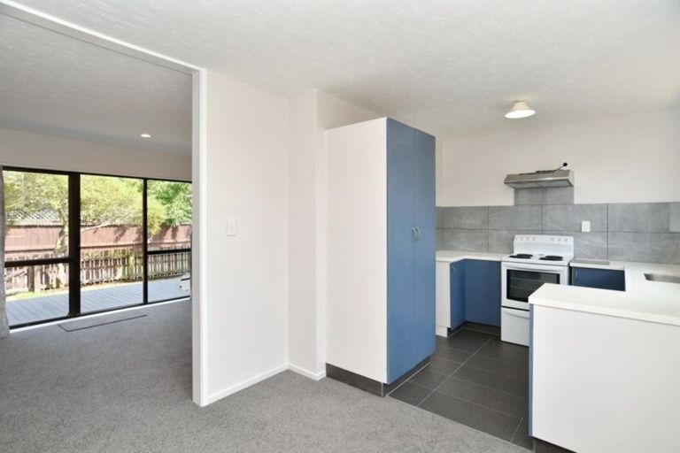 Photo of property in 1/126b Inwoods Close, Parklands, Christchurch, 8083