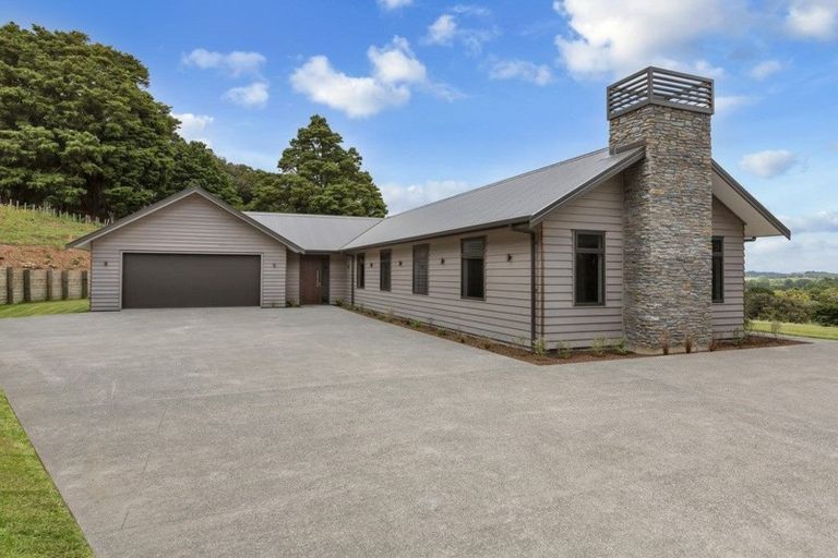 Photo of property in 174 Newton Road, Maungatapere, Whangarei, 0170