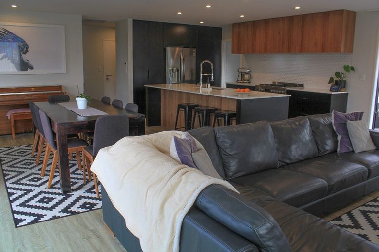 Photo of property in 18 Charlotte Drive, Omokoroa, 3114