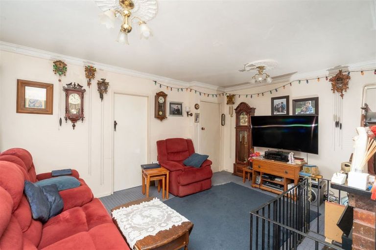 Photo of property in 46 Holland Road, Fairfield, Hamilton, 3214