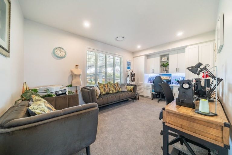 Photo of property in 87 Rutherford Drive, Waikanae Beach, Waikanae, 5036