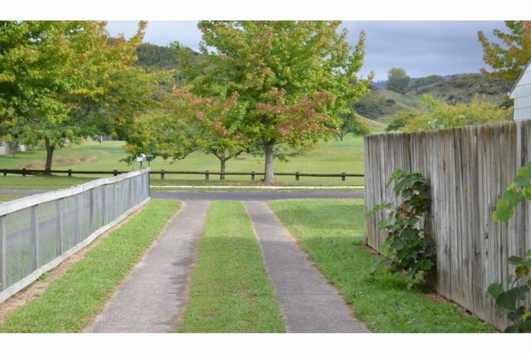 Photo of property in 18 Beattie Road, Kawerau, 3127