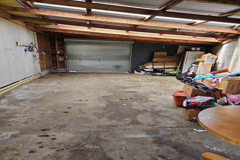 Photo of property in 206 Tukapa Street, Westown, New Plymouth, 4310