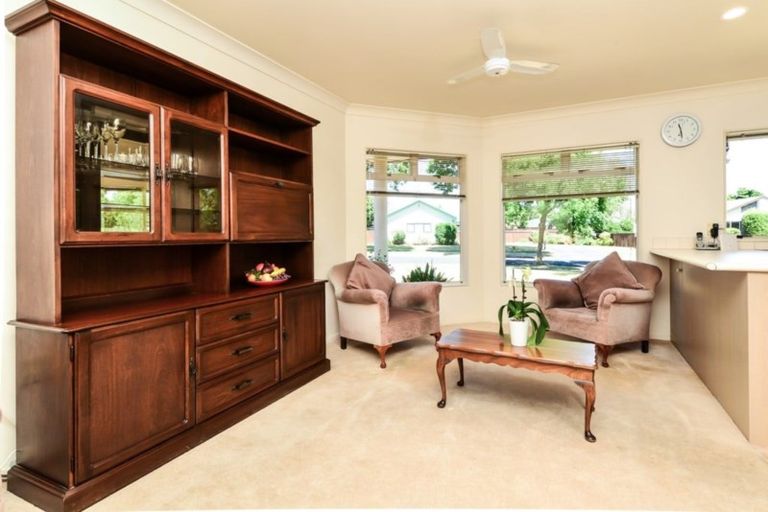 Photo of property in 18 Winchester Place, Rototuna North, Hamilton, 3210