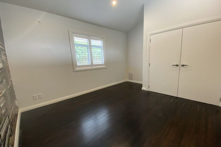 Photo of property in 8 Lochiel Road, Khandallah, Wellington, 6035