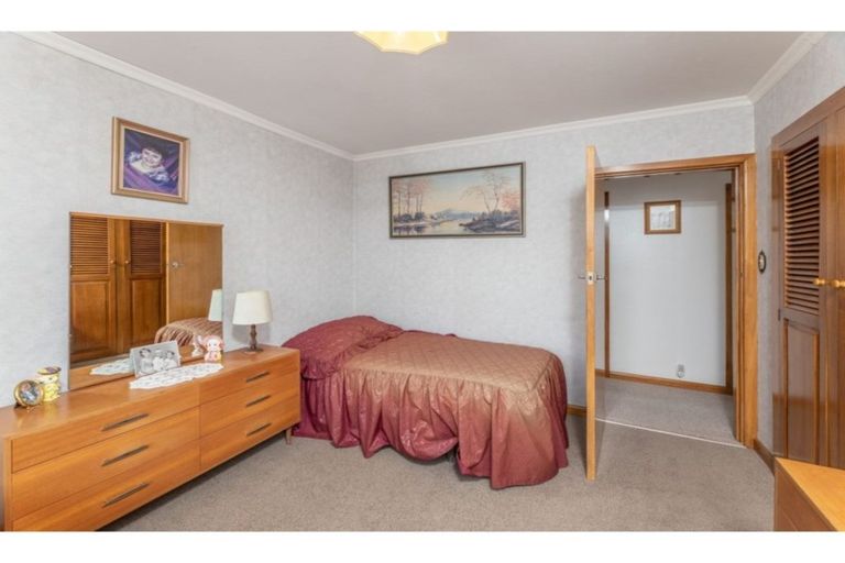 Photo of property in 4 Fenhall Street, Russley, Christchurch, 8042